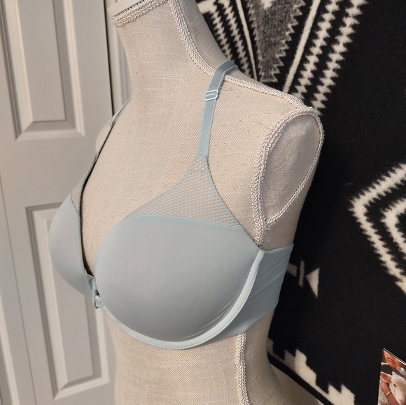 💙 GUC Victoria's Secret T-shirt Push Up Full Coverage Racerback Front Close, 36 - Picture 6 of 15